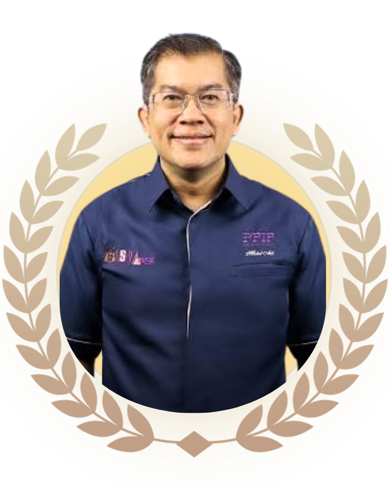 Profile:<br />
Associate Professor Dr. Mohd Ali Samsudin from Universiti Sains Malaysia (USM) is a leading expert in Human-AI Synergy, Digital STEM Learning, and educational data analytics. As USM's Digital Transformation Coordinator and a Microsoft Global Training Partner, he drives national digital initiatives, including transforming schools into Microsoft Showcase institutions. Currently, he is developing a national Generative AI learning module that positions AI as a "co-learning partner." Additionally, he directs the national Microsoft 2026 Bootcamp Challenge to cultivate AI-empowered entrepreneurs. Internationally, he is a research fellow at Silicon Valley's Social Media Research Foundation, blending academic rigor with visionary technological leadership.<br />