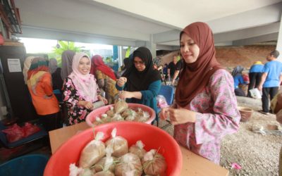 Program Memasak Bubur Lambuk Bersempena Bulan Ramadhan 1438H Blok F54