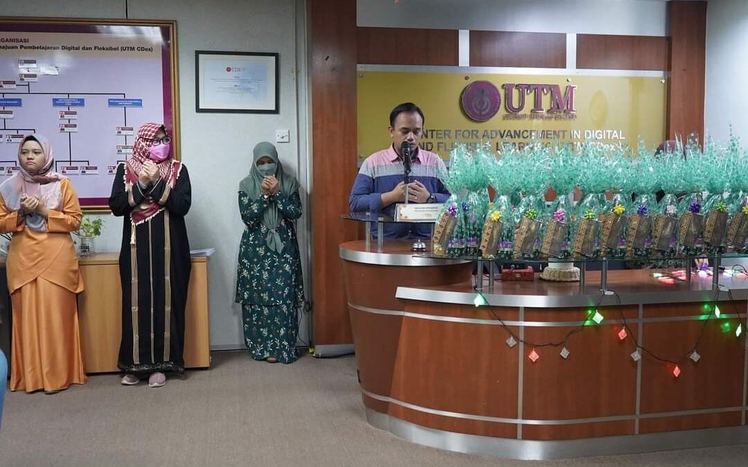 PENYAMPAIAN SUMBANGAN RAMADHAN OLEH KAPELLA