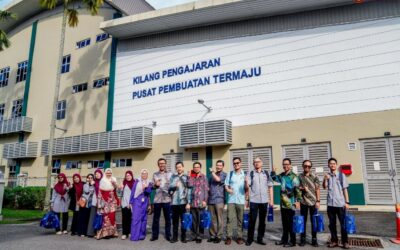 Lawatan Penanda Aras ke Teaching Factory UTeM